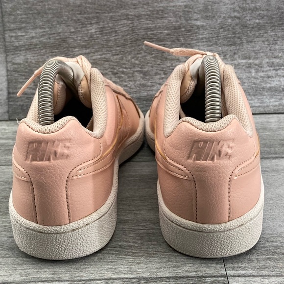 Nike Court Royale Coral Pink Womens 8 Tennis Shoes Preowned 749867-604 Leather - Picture 7 of 14